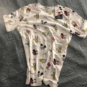 Disney T-shirt Mickey Mouse Minnie Daisy Pluto